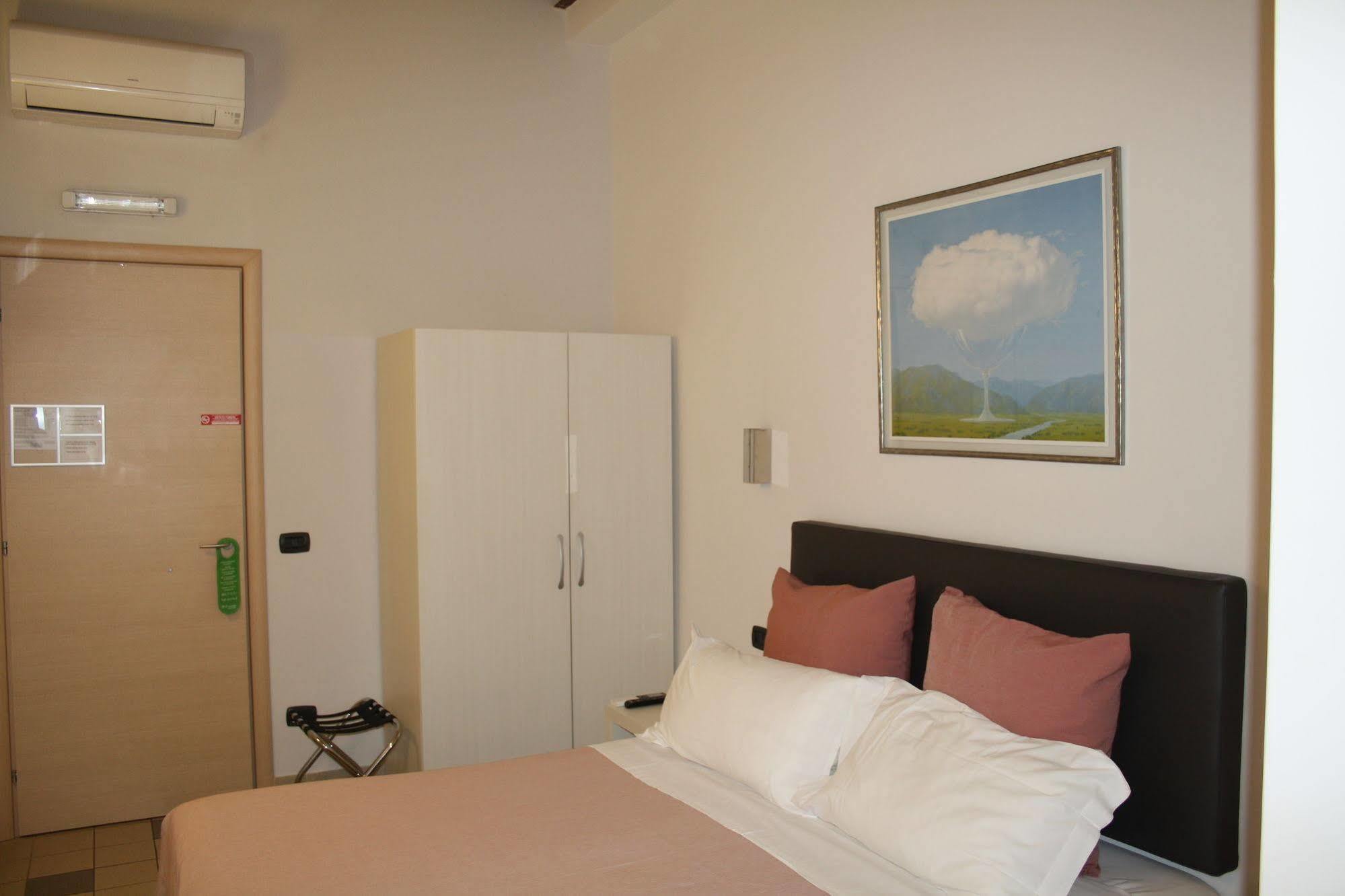 Rooms For You Рим Экстерьер фото